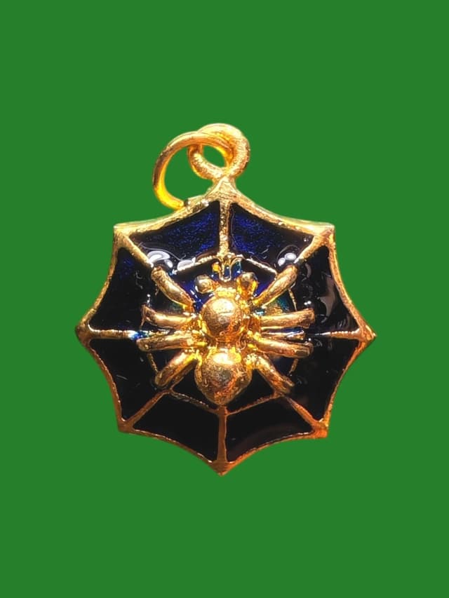 Spider Web Wealth-Catching Coin Luang Pu Supha B.E. 2547 Gold Leaf Glazed Wat Silsupharam Phuket