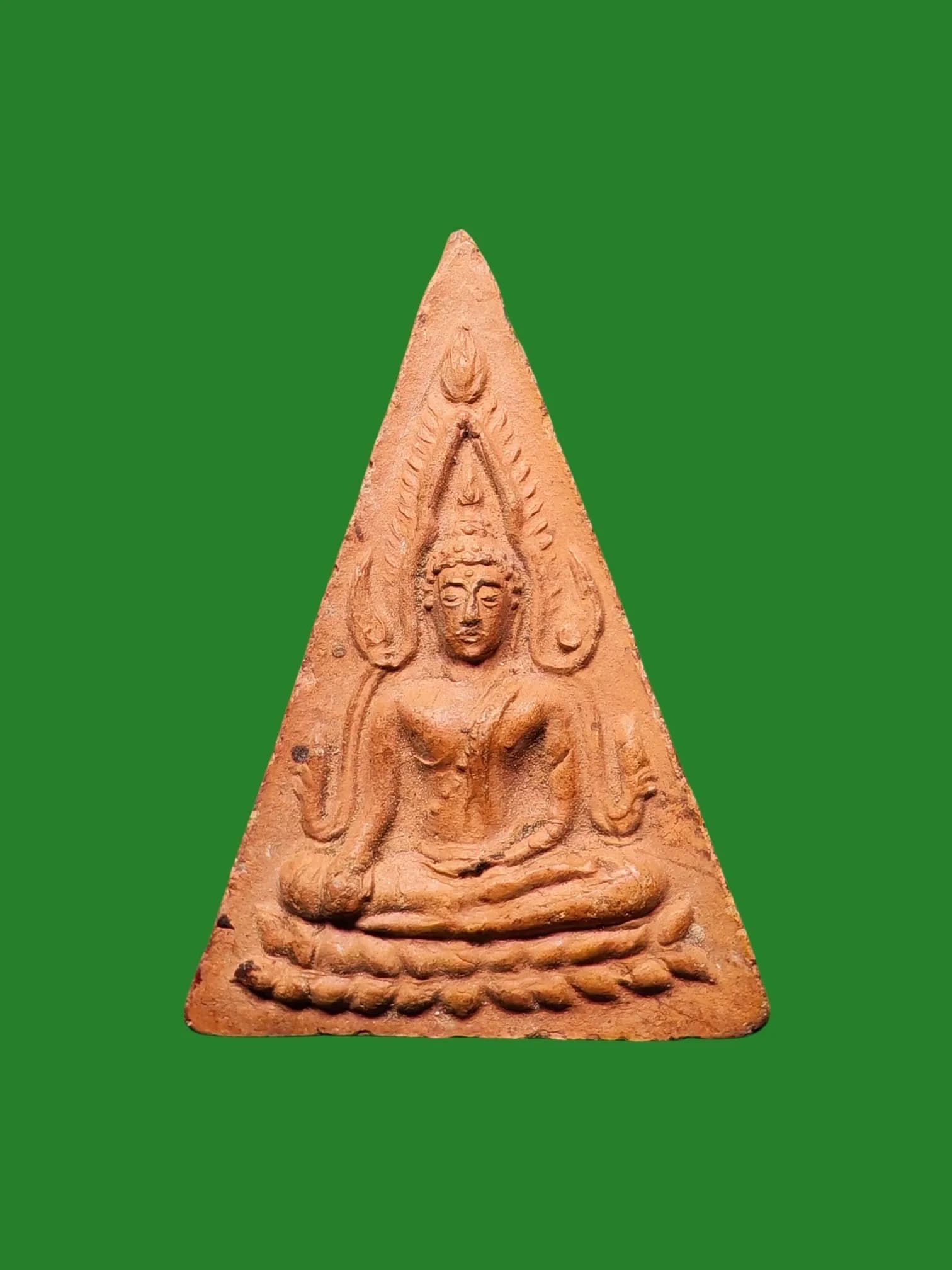 Phra Phuttha Chinnarat Rear Okkhlao Powder Amulet by Luang Pu Phan, Wat Bang Saphan, Phitsanulok B.E. 2512