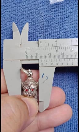 Takroh Pendant with Thao Wessuwanna Head Design, 92% Silver, 8 Grams, Large — รูปที่ 5