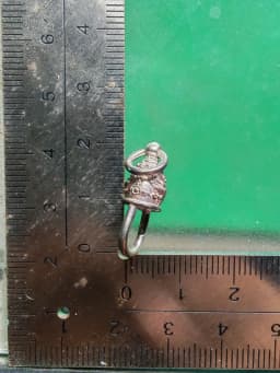 Silver 92.5% Spring Hook Amulet Pendant with Khrut Design, 2cm Height, 2.4g Weight — รูปที่ 4