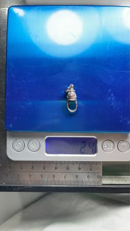 Silver 92.5% Spring Hook Amulet Pendant with Khrut Design, 2cm Height, 2.4g Weight — รูปที่ 5