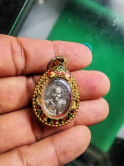 Luang Pu Tuat Medu Taeng Amulet, Wat Chang Hai, B.E. 2522, Alpaca Nickel-Plated Frame — รูปที่ 3