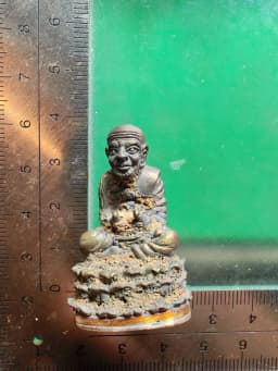 Luang Pho Tuad Niyokradet Yanasas Ananattharop 100th Anniversary B.E. 2556 Brass Amulet — รูปที่ 6