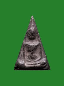 Phra Nang Phaya by Luang Pu Thiem, Wat Ksattradhiraj, B.E. 2519, Powdered Amulet with Cloth Pattern Back — รูปที่ 1