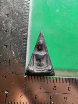 Phra Nang Phaya by Luang Pu Thiem, Wat Ksattradhiraj, B.E. 2519, Powdered Amulet with Cloth Pattern Back — รูปที่ 3