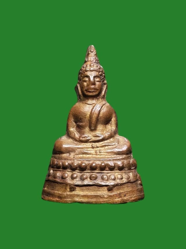 Phra Chaiwat Si Mum Muang 2511 Large Face Triple Stamp